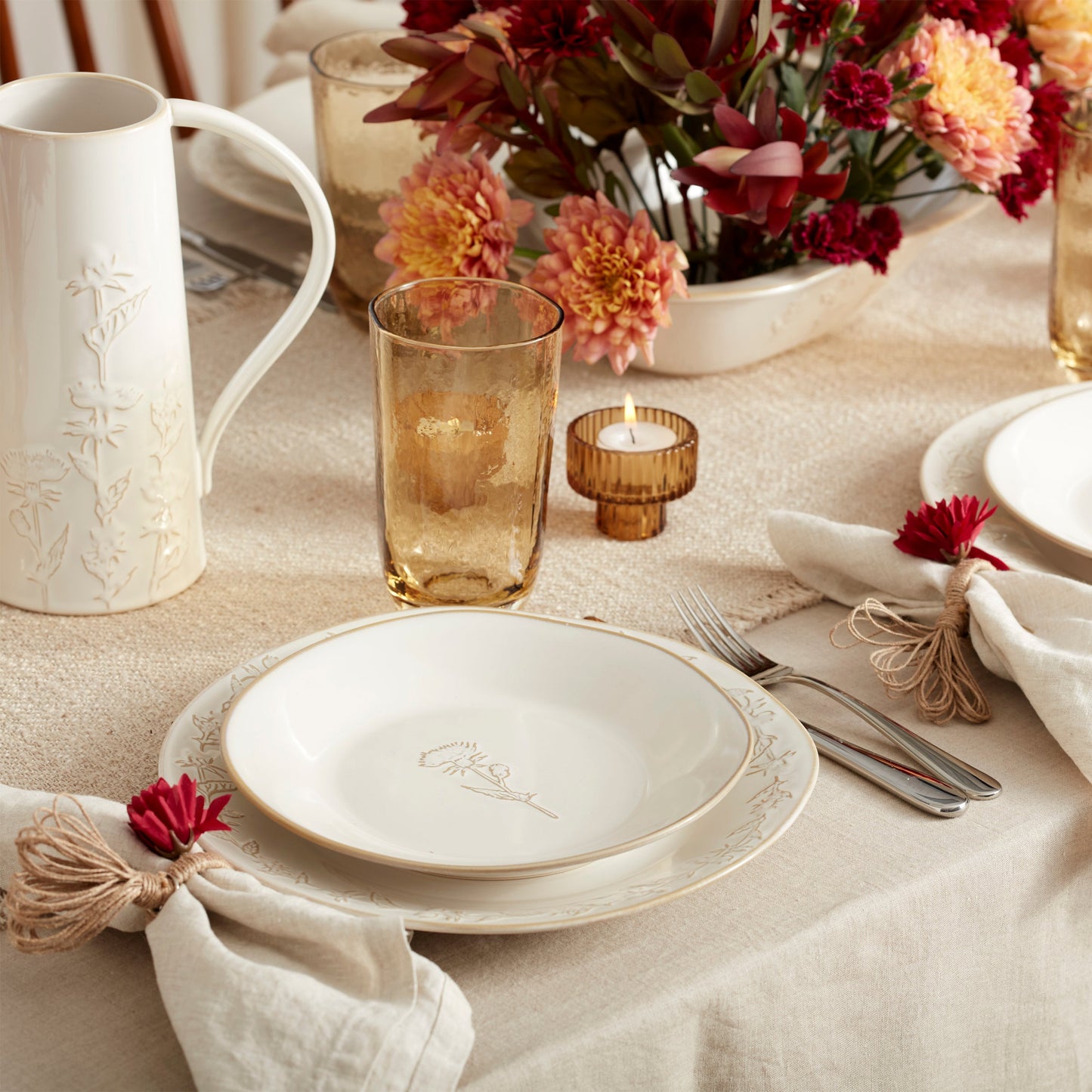 Homespun 16-Piece Dinnerware Set