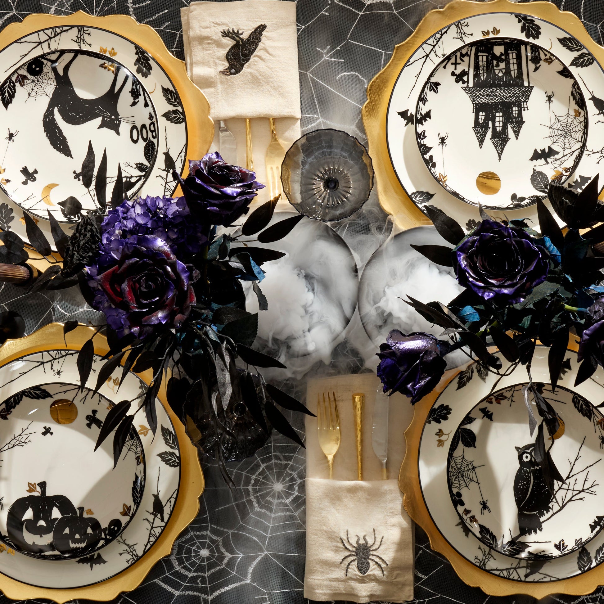 Haunted Halloween Accent Plates, Set of 4