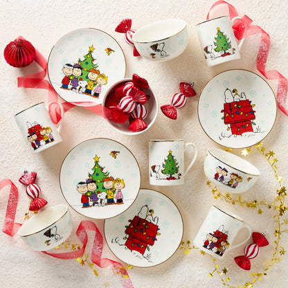 Peanuts Gang 12-Piece Dessert Set