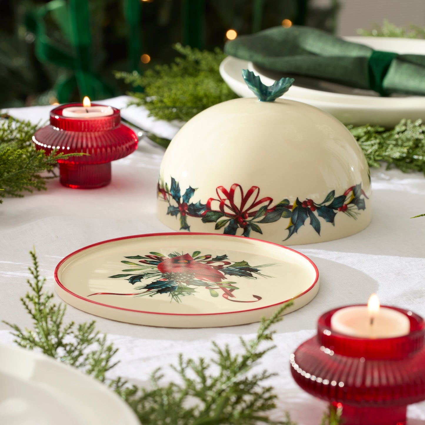Winter Greetings Small Covered Dish