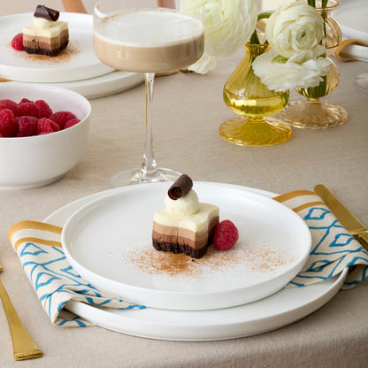 Modern White 18-Piece Dinnerware Set