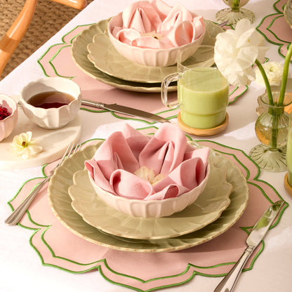 French Perle Scallop Matcha 24-Piece Dinnerware Set