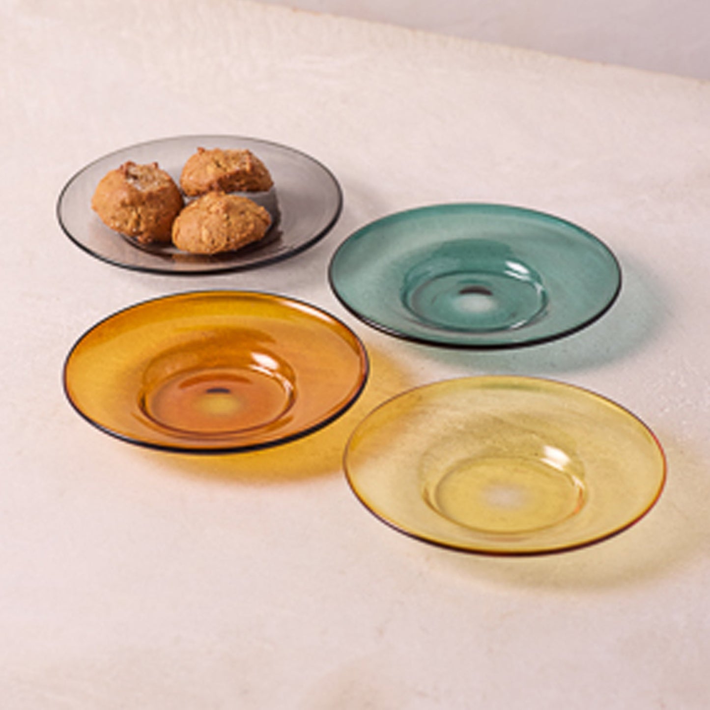 Niko Glass Plates, Set of 4