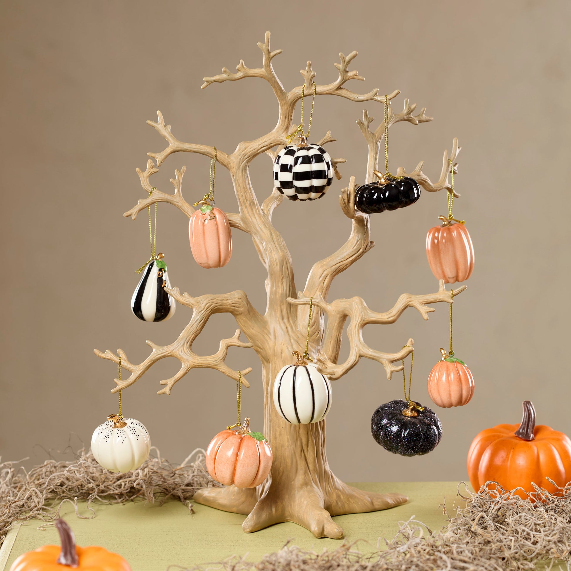 Rustic Oak Ornament Tree