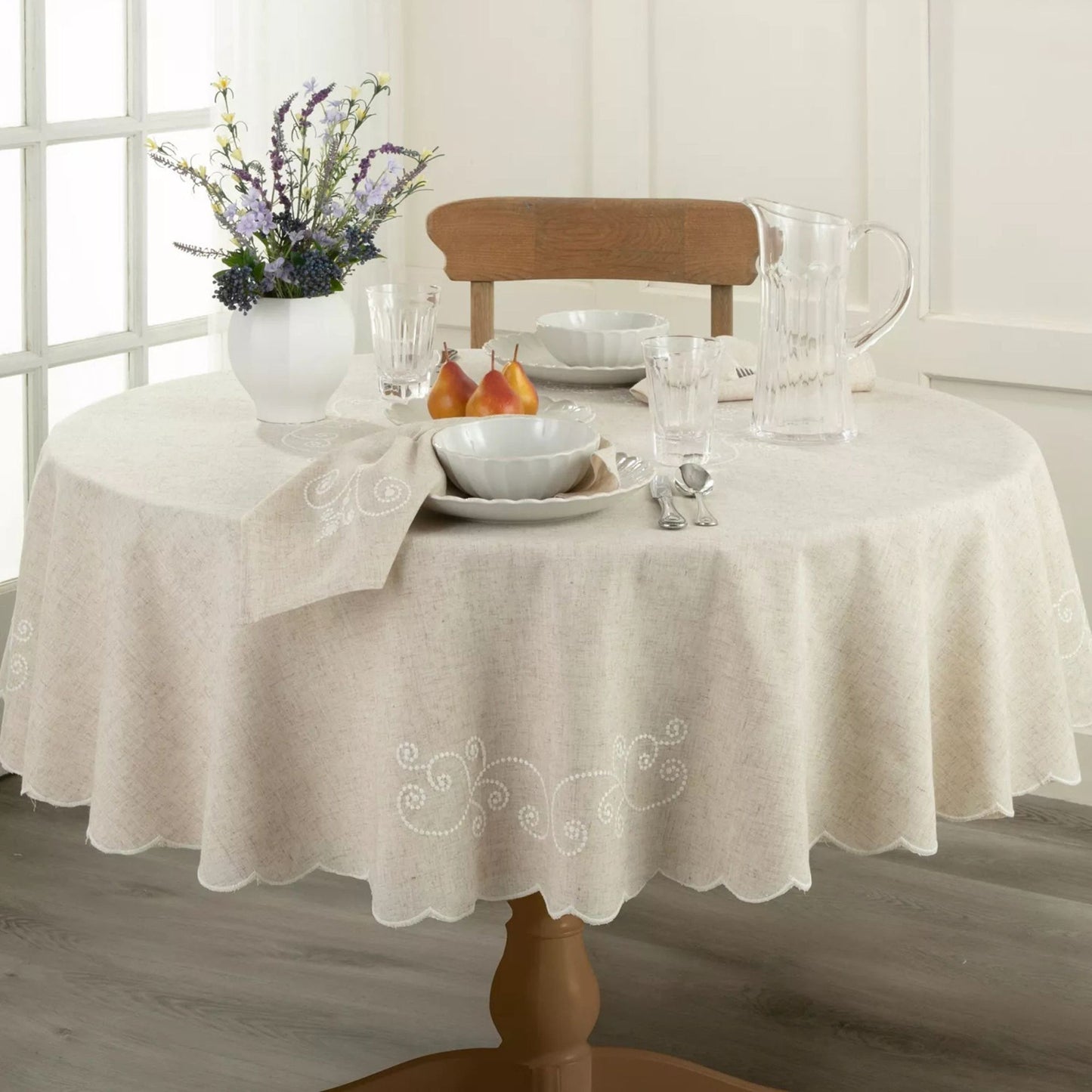 French Perle Linen Embroidered 70x70 Round Tablecloth