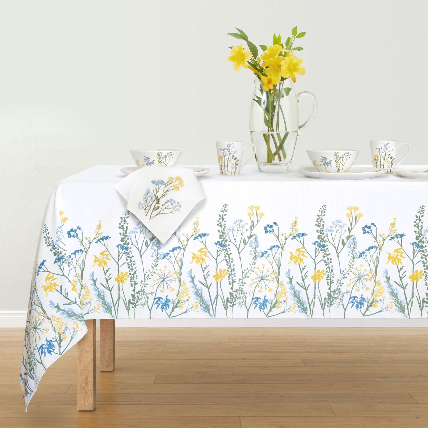 Wildflowers Border 60x84 Tablecloth