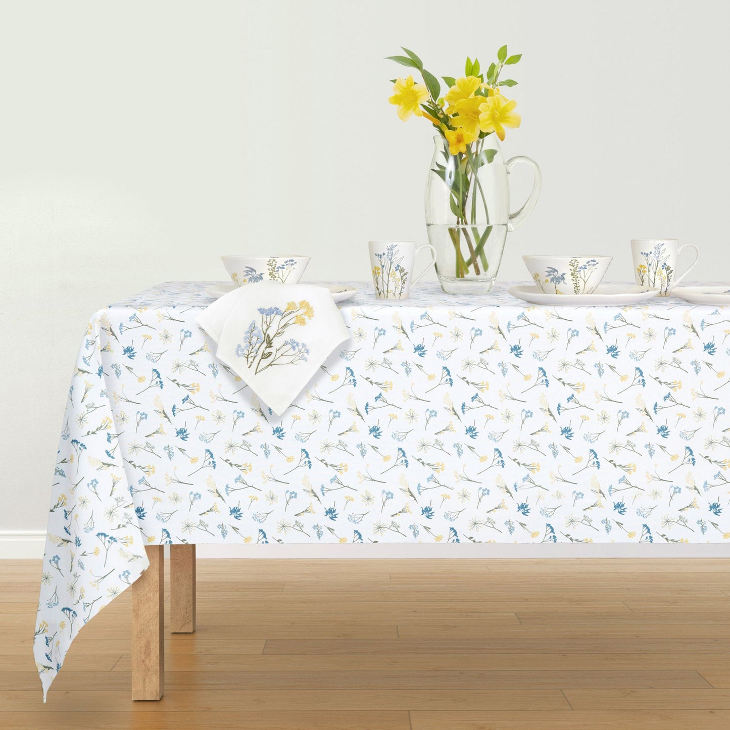 Wildflowers Allover 60x120 Tablecloth
