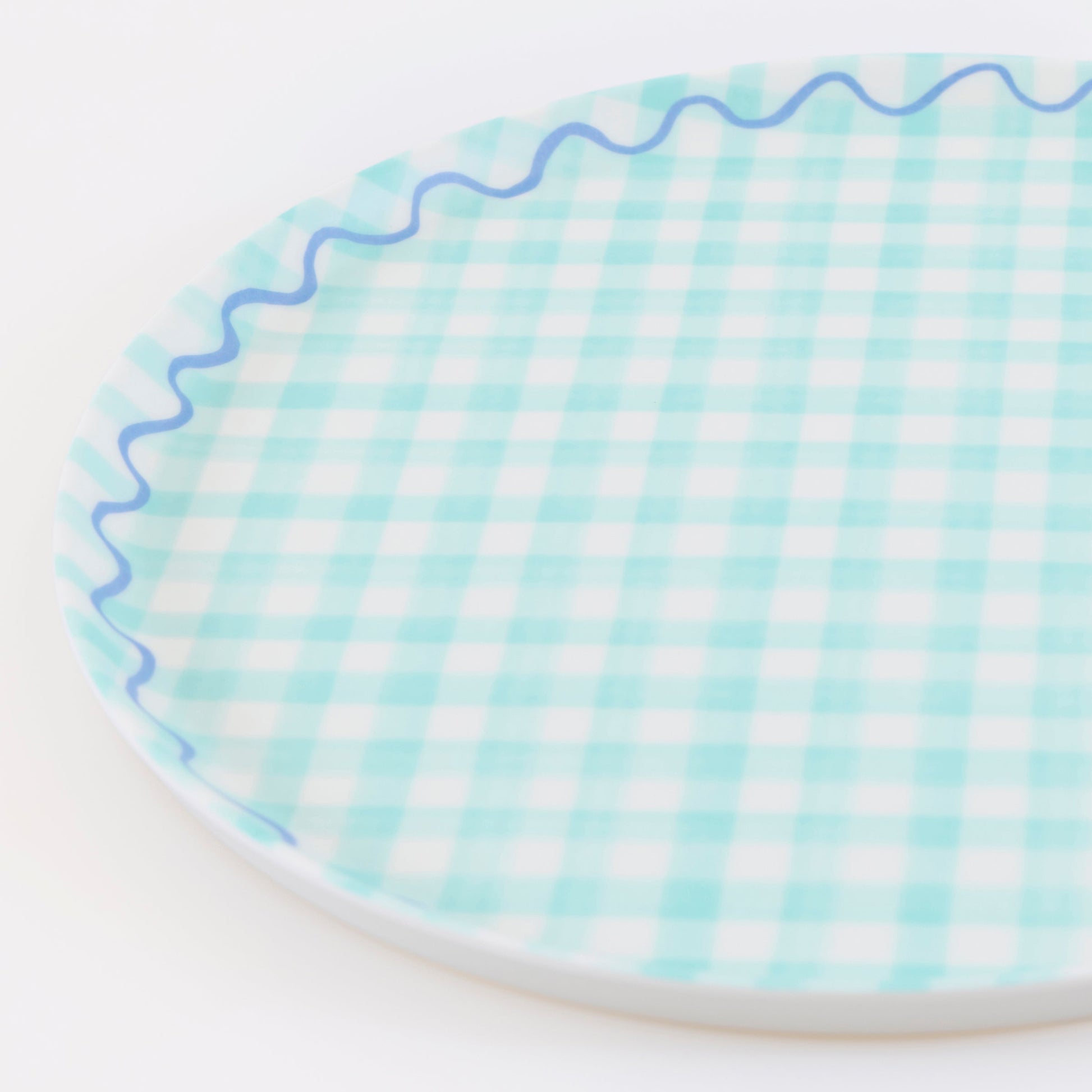 Gingham Reusable Large Plates, Set of 6