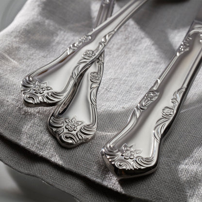 Azalea 20-Piece Flatware Set
