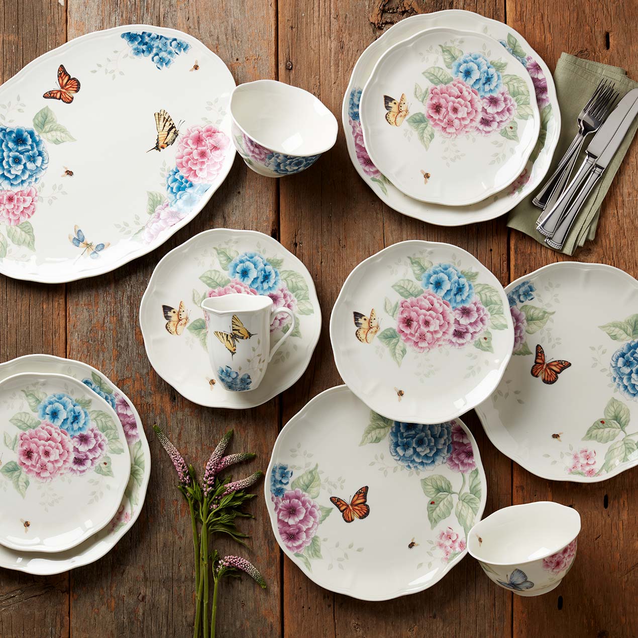 Butterfly Meadow Hydrangea Mugs, Set of 4