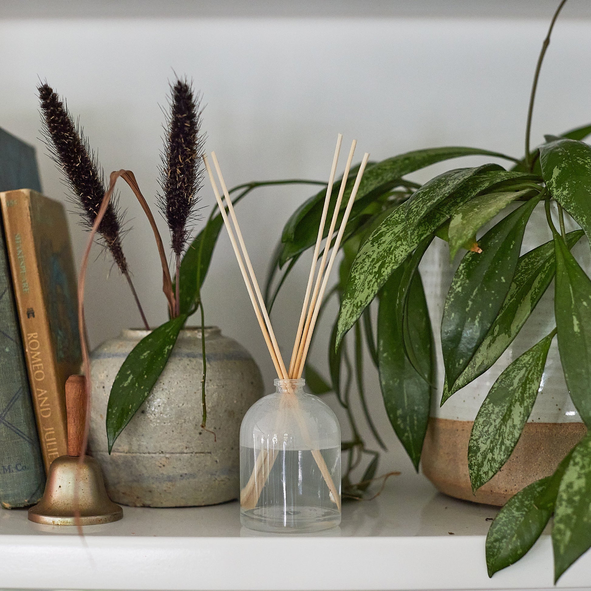 Petite Flowers 1.5oz Reed Diffuser