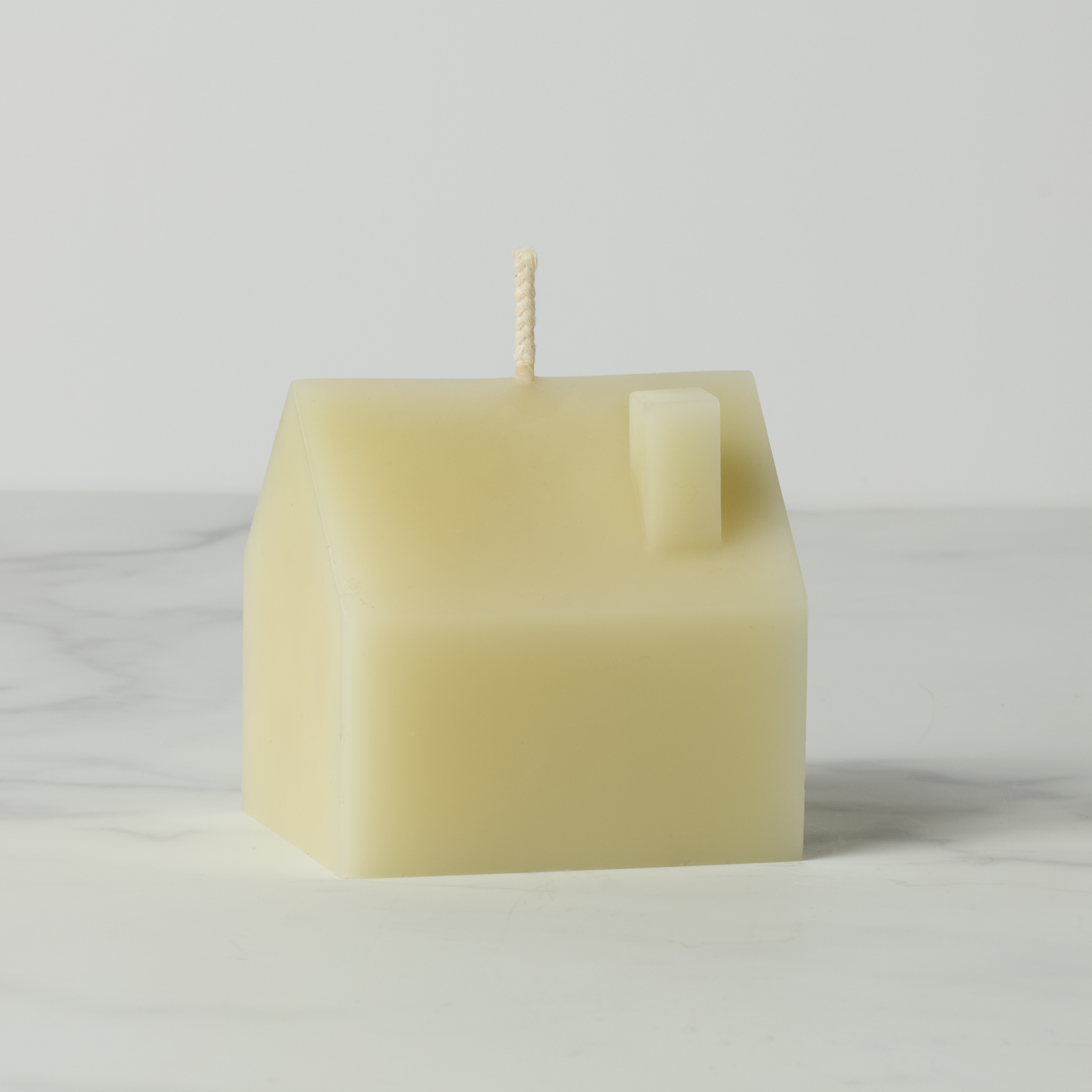 Iconic Cream Small House Candle