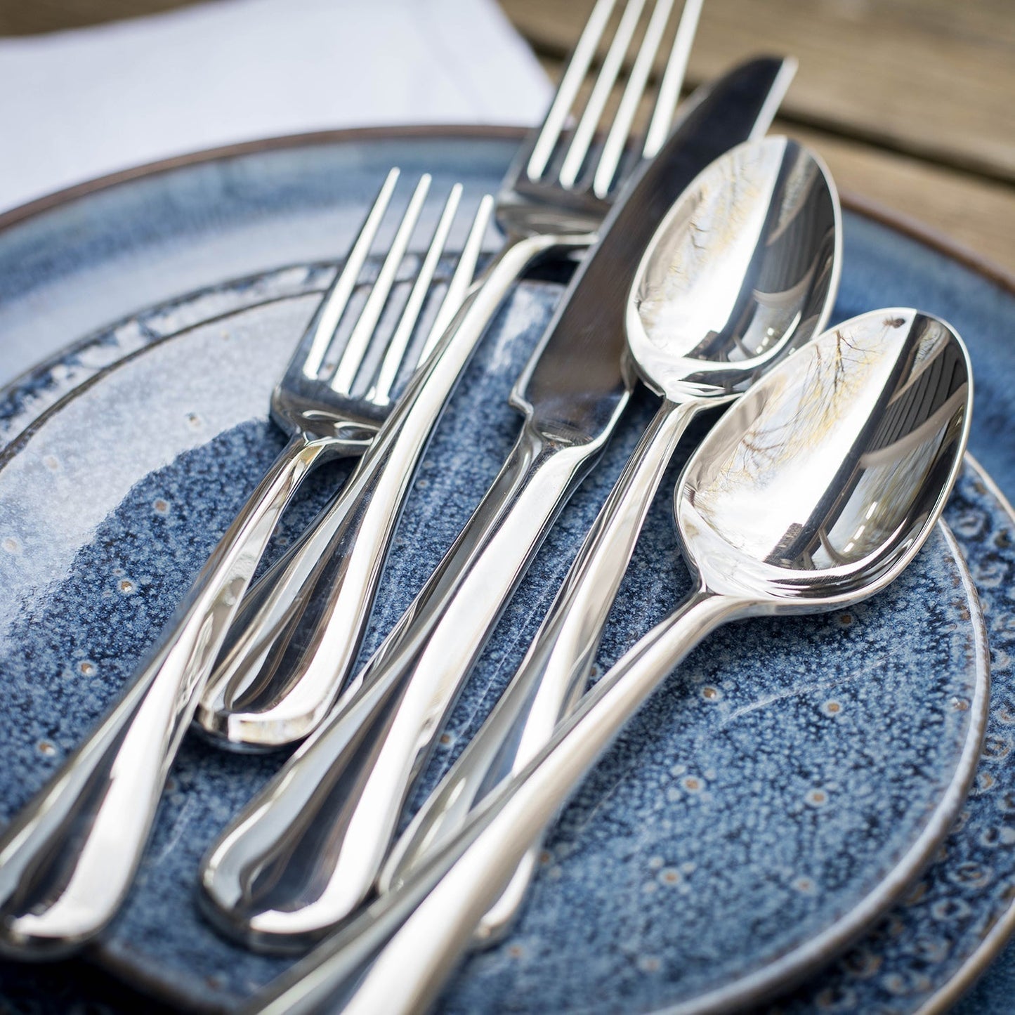 Eloquence 20-Piece Flatware Set