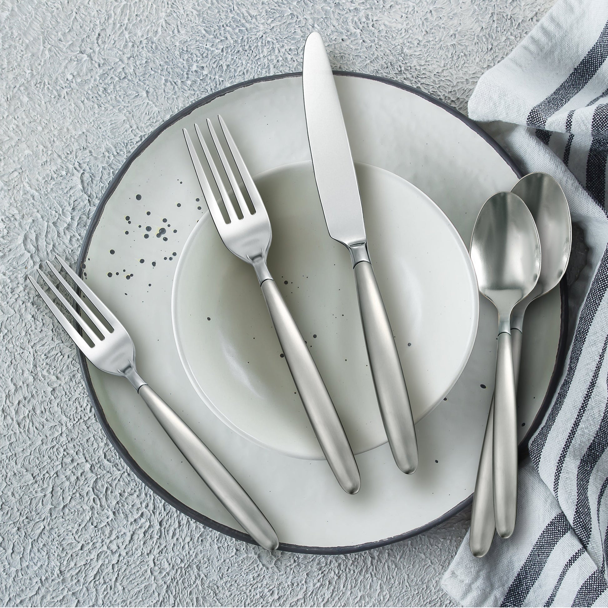 Tidal Frosted 30-Piece Flatware Set