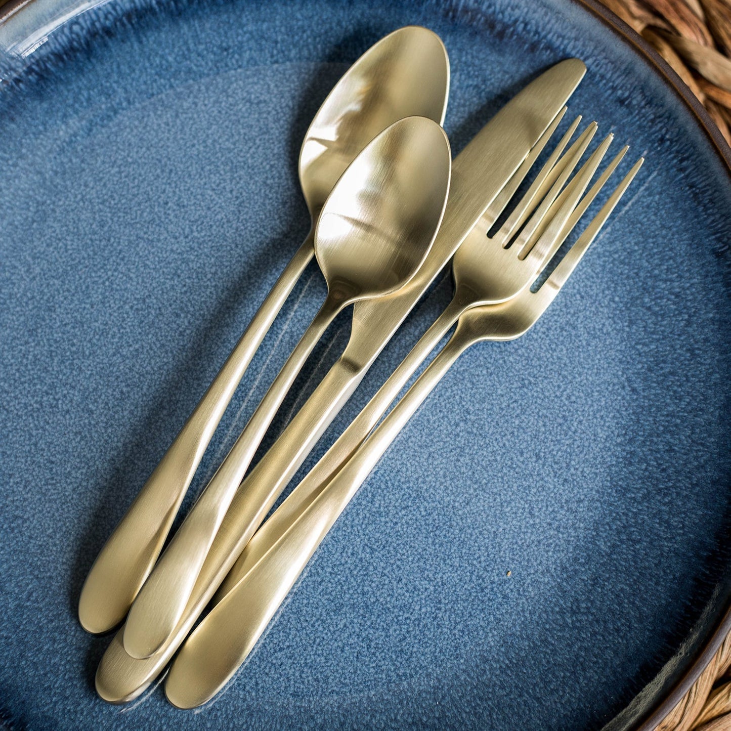 Poet Champagne Satin 20-Piece Flatware Set