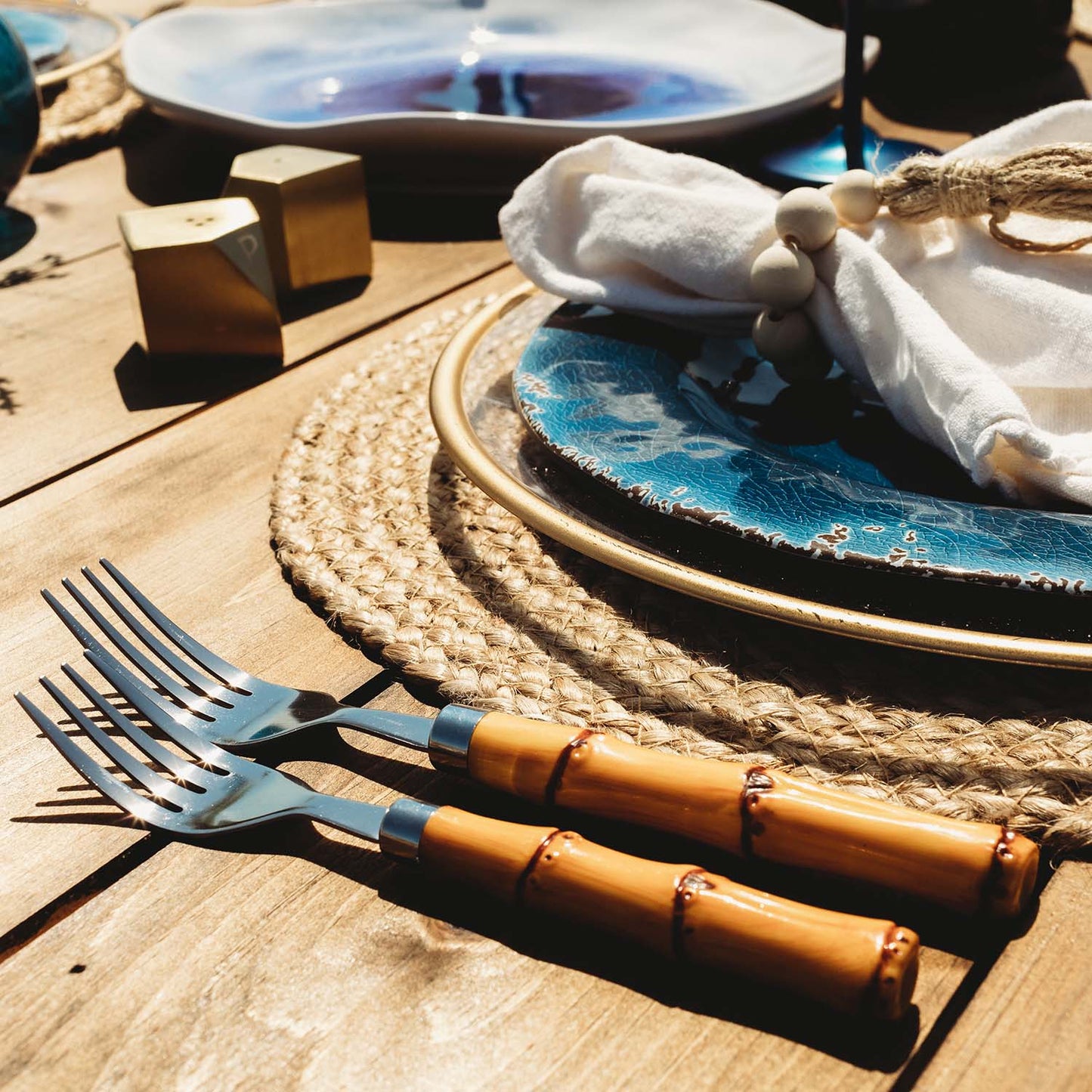 Bamboo Plastic Handle 20-Piece Flatware Set