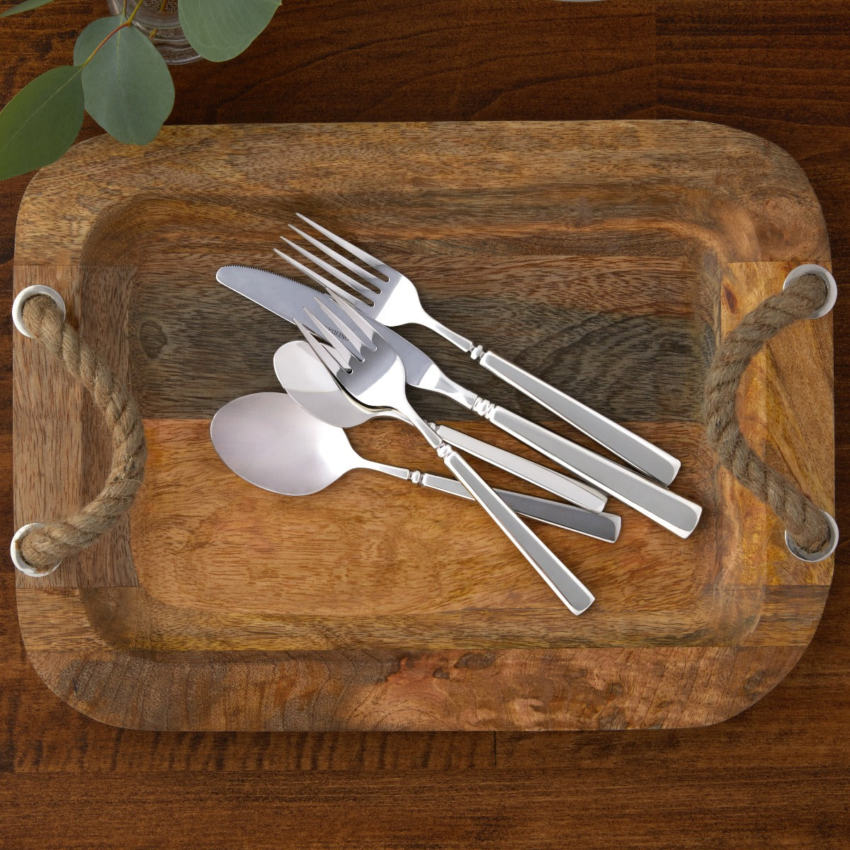 Easton 5-Piece Place Setting