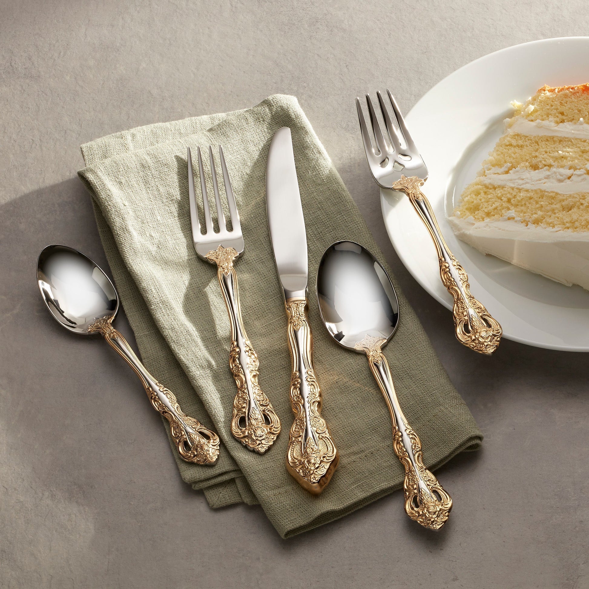 Golden Michelangelo 20-Piece Flatware Set